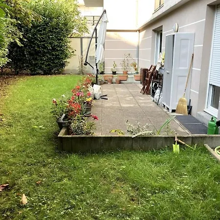 Zenbnb / Tournelles / Jardin Prive / Hyper-centre